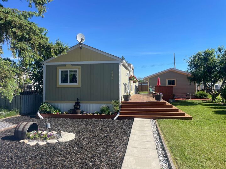 626 3 Avenue — photo 1