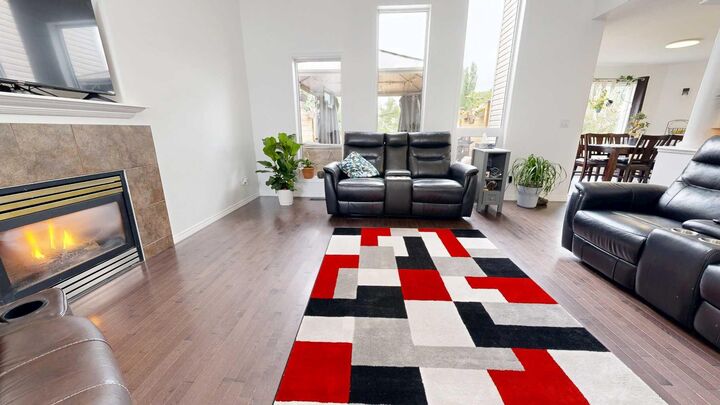 Property Photo:  10233 Landing Drive  AB T8X 0B5 