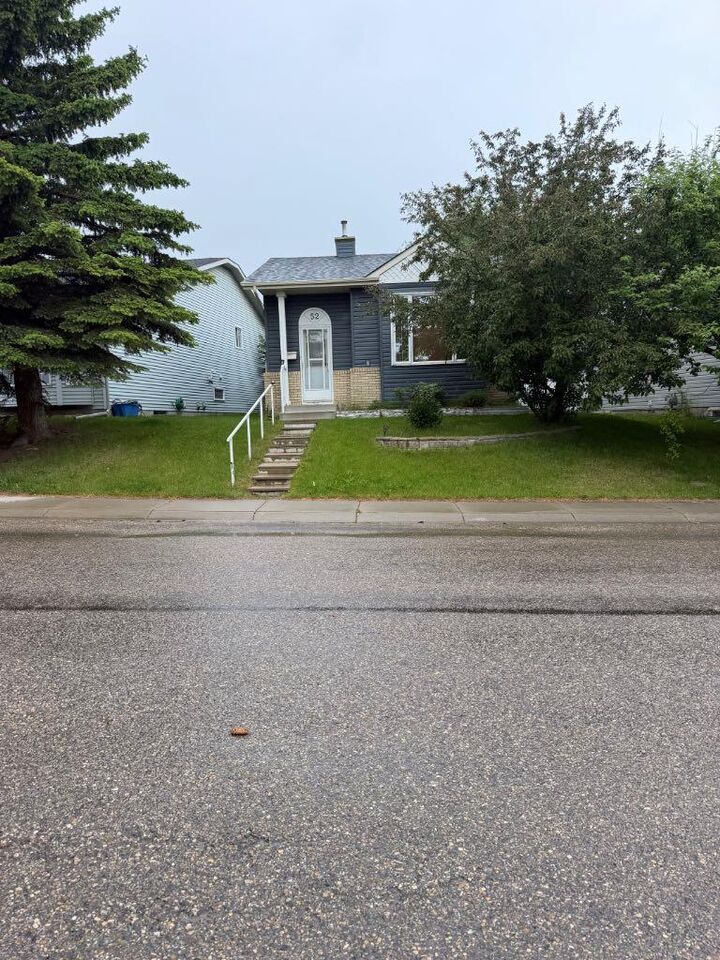 Property Photo:  52 Covington Road NE  AB T3X 4A7 