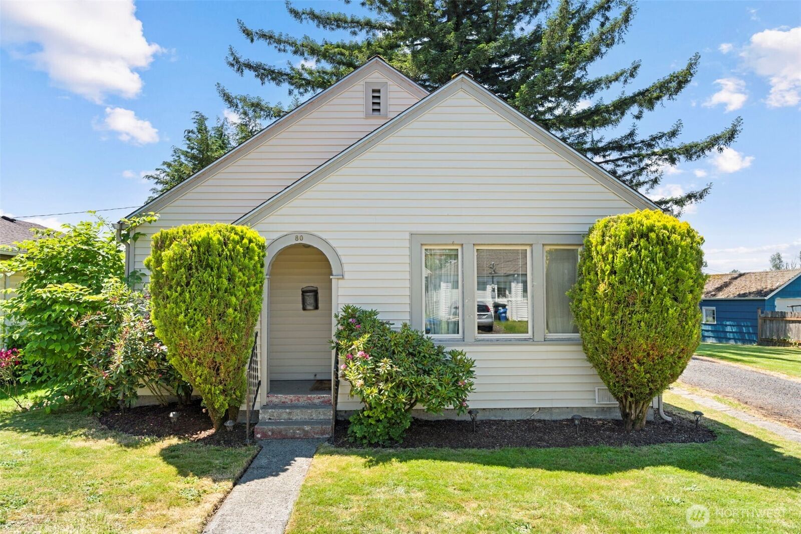 Property Photo:  80 SW McFadden Avenue  WA 98532 