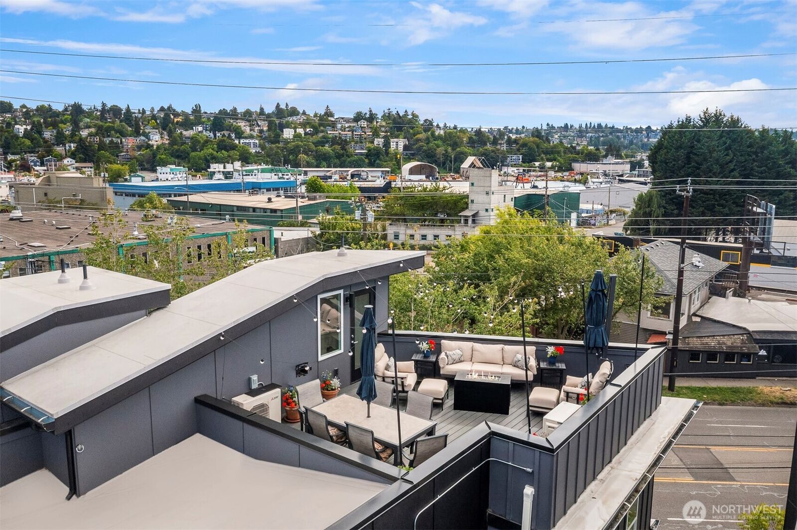 Property Photo:  4104  Leary Way NW  WA 98107 