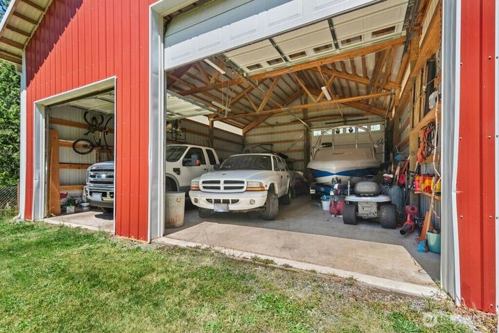 Property Photo:  26910 SE 154th Place  WA 98027 