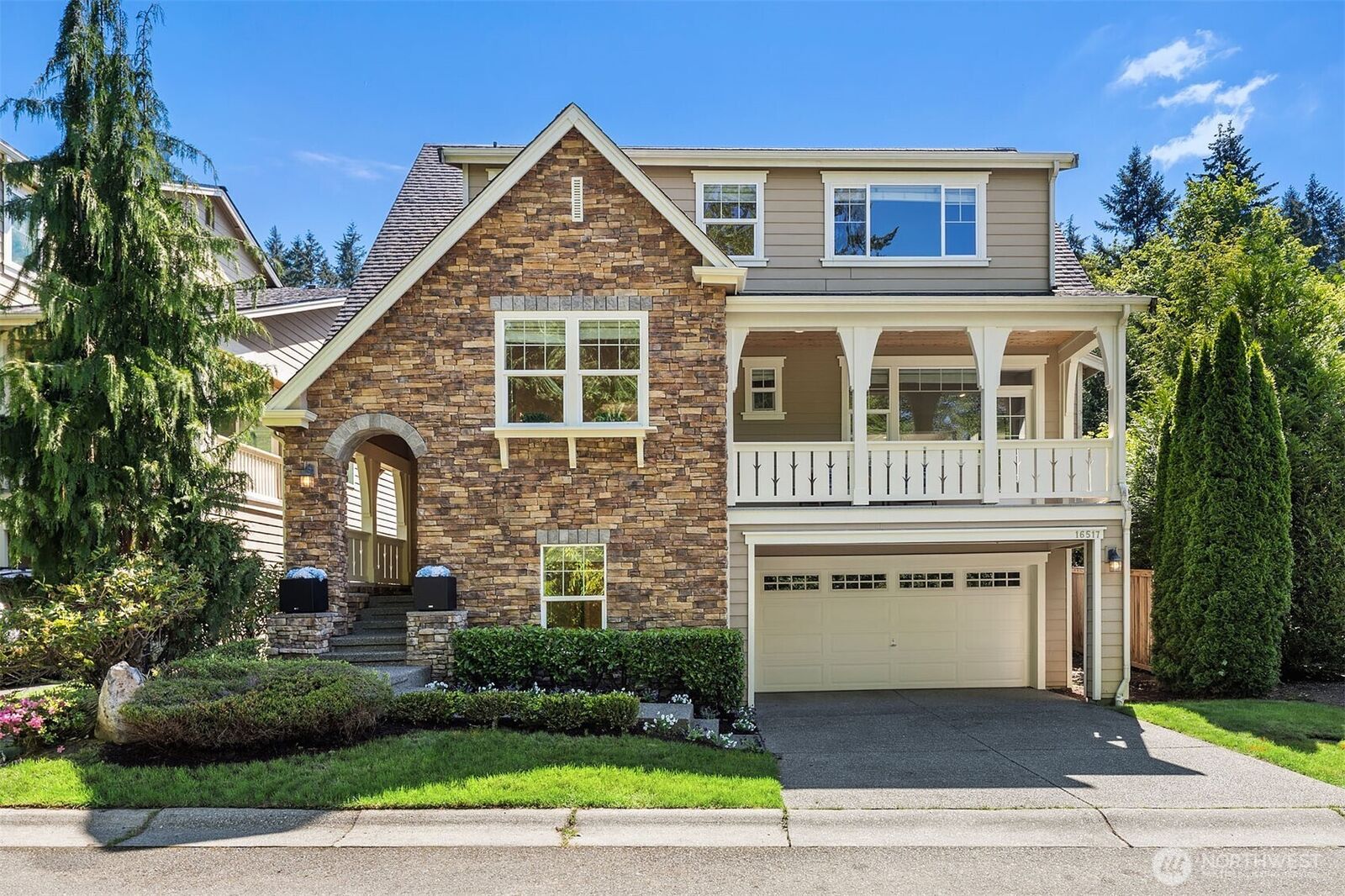 Property Photo: 16517 SE 66th Street WA 98006