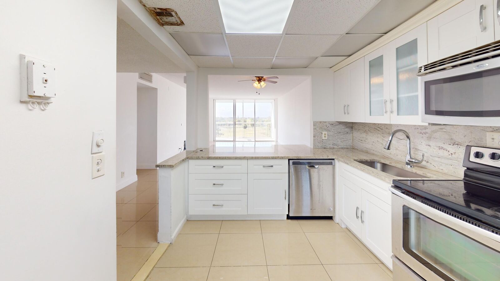 Property Photo: 3080 N Course Drive 604 FL 33069