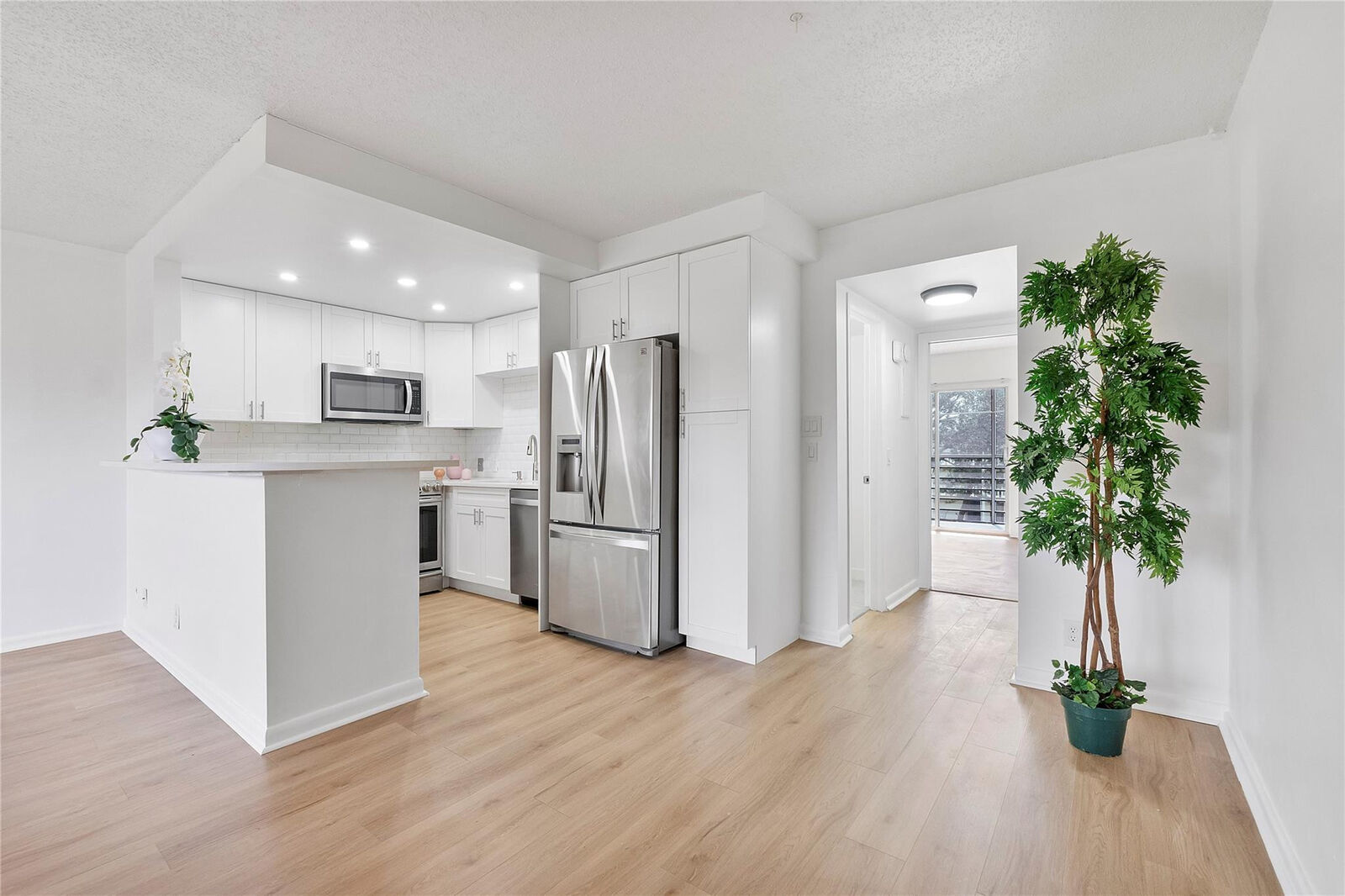 Property Photo:  457 Mansfield 457  FL 33434 