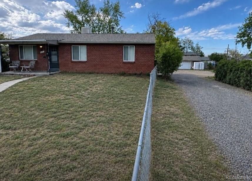 Property Photo: 2261 W 56th Avenue CO 80221