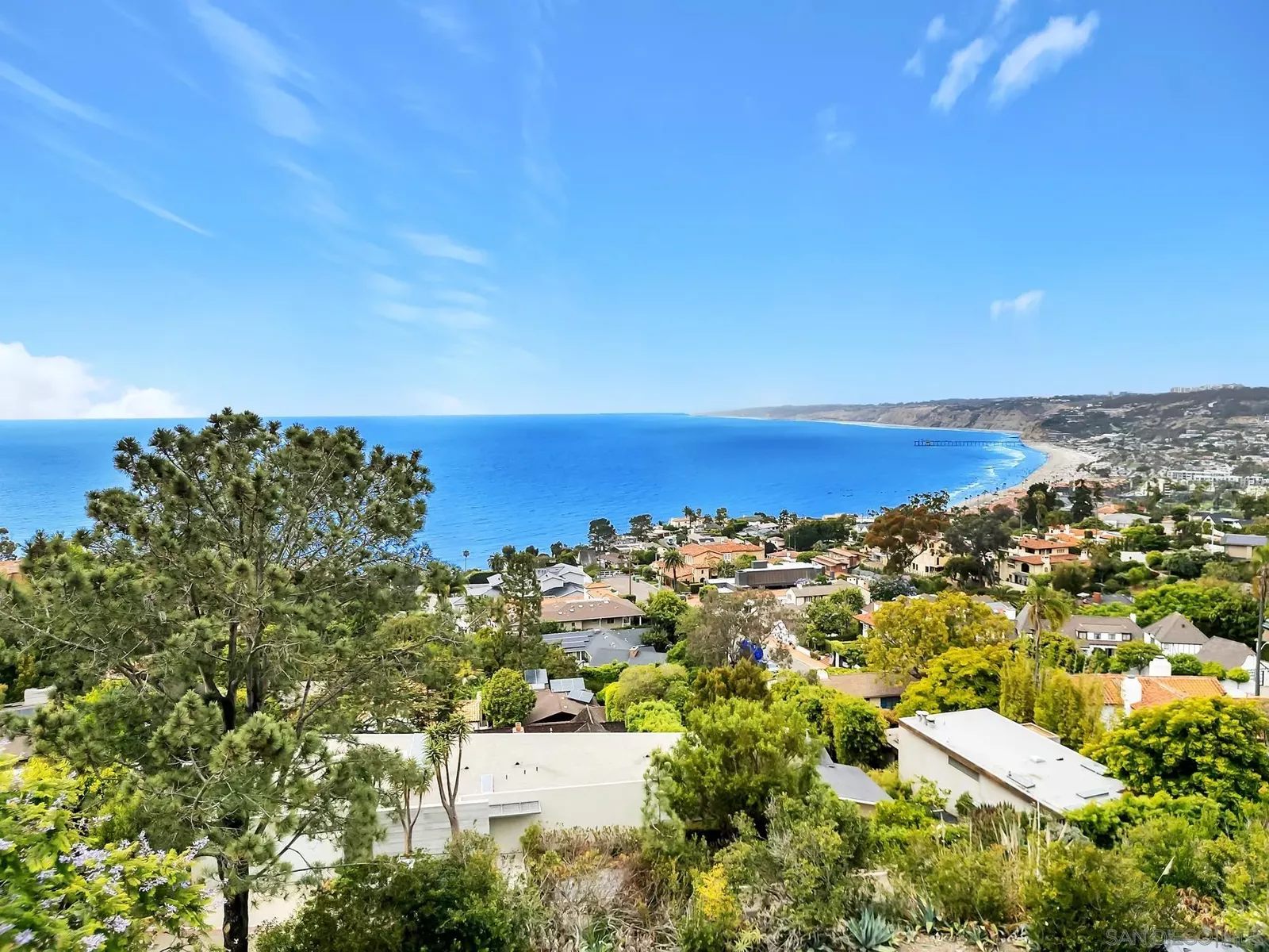 Property Photo: 1703 Castellana Rd CA 92037