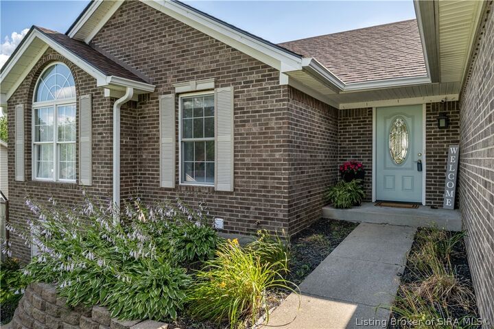 Property Photo:  5106 Everett Avenue  IN 47119 