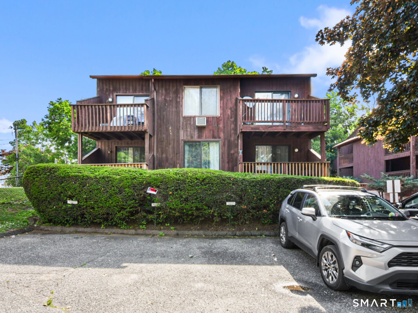 Property Photo:  1 Fairfield Avenue 3  CT 06810 