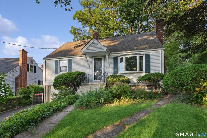 Property Photo:  4 Eagle Road  CT 06850 