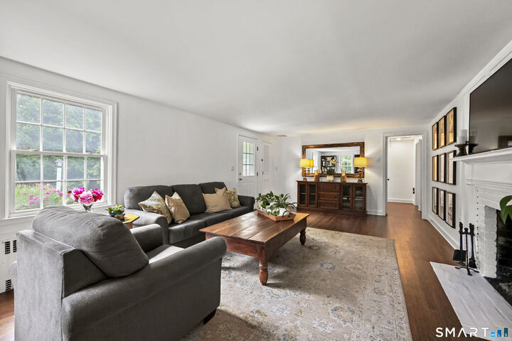 Property Photo:  380 Lovely Street  CT 06001 