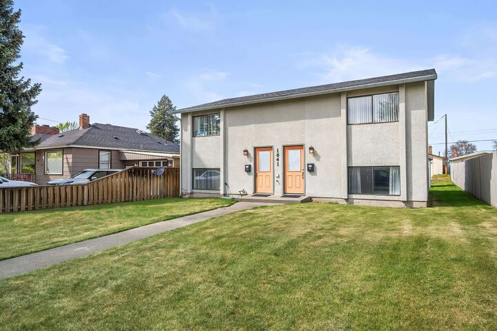 Property Photo: 1641 E Crown Ave WA 99207