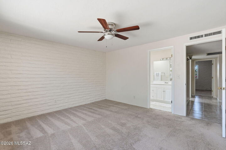 Property Photo: 153 E Mountain Morning Drive AZ 85704