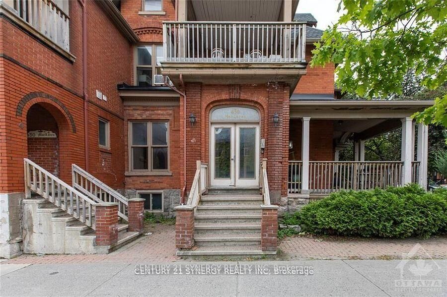 Property Photo:  450 Maclaren Street 11  ON K1R 5K6 