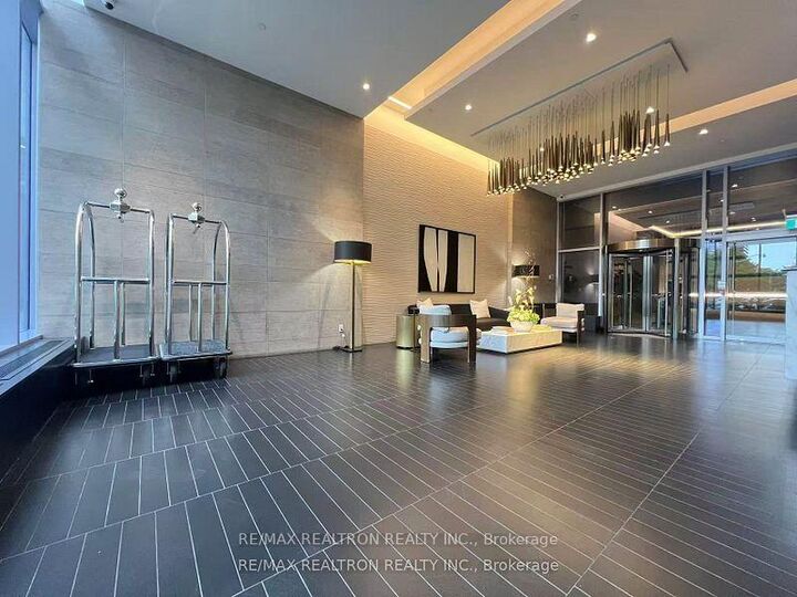Property Photo: 188 Cumberland Street 1506 ON M5R 2G3