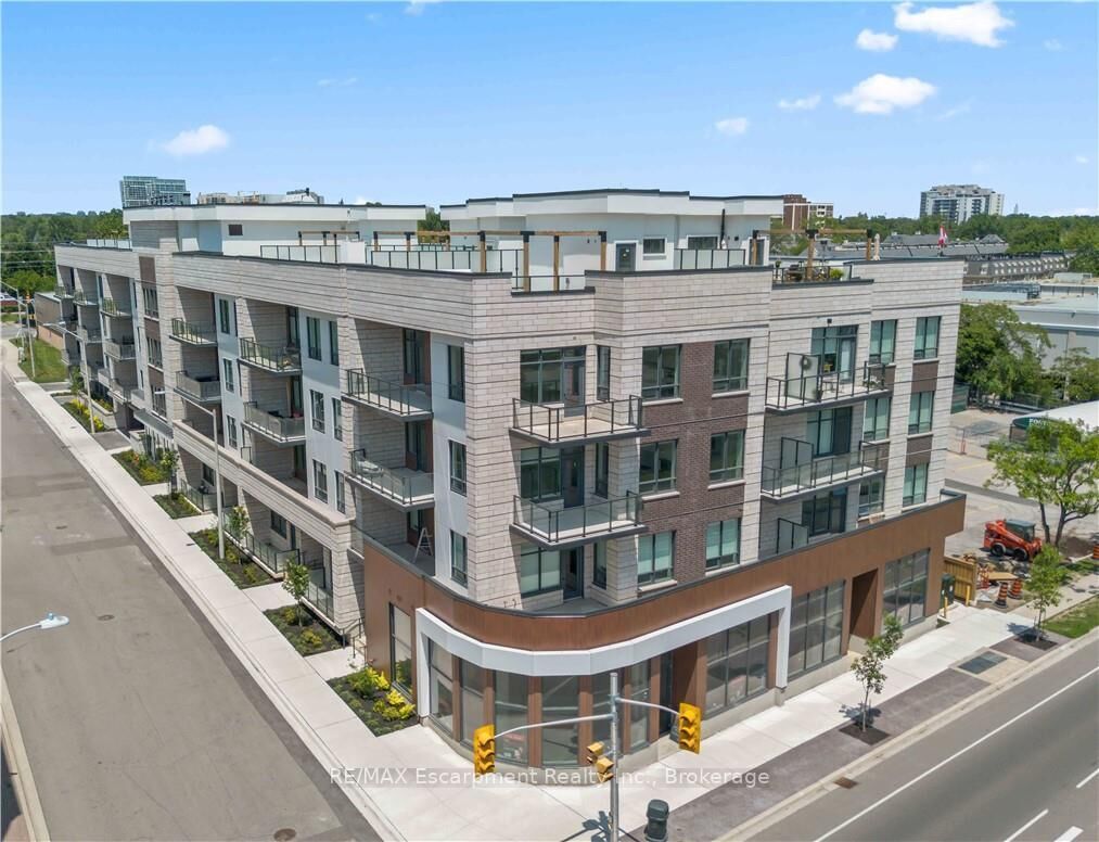 Property Photo: 123 Maurice Drive 105 ON L6K 2W6