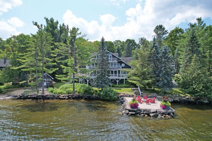 Property Photo: 1167 Armstrong Point Road 9 ON P0B 1J0