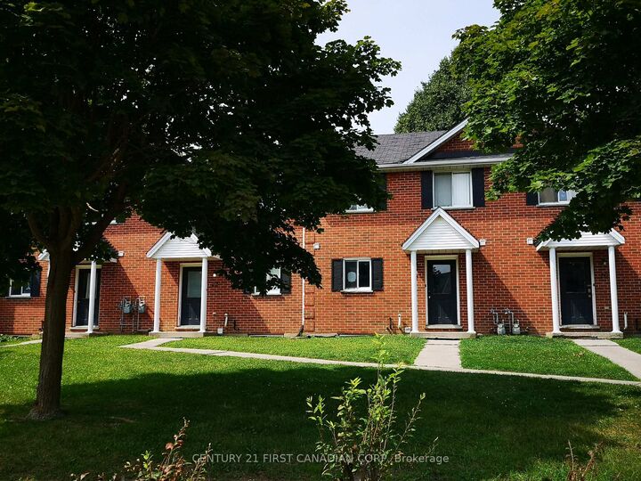 Property Photo: 190 Fleming Drive 21 ON N5V 5B8
