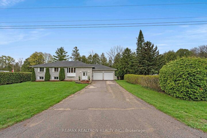 Property Photo: 8977 Boyne River Road ON L0M 1J0