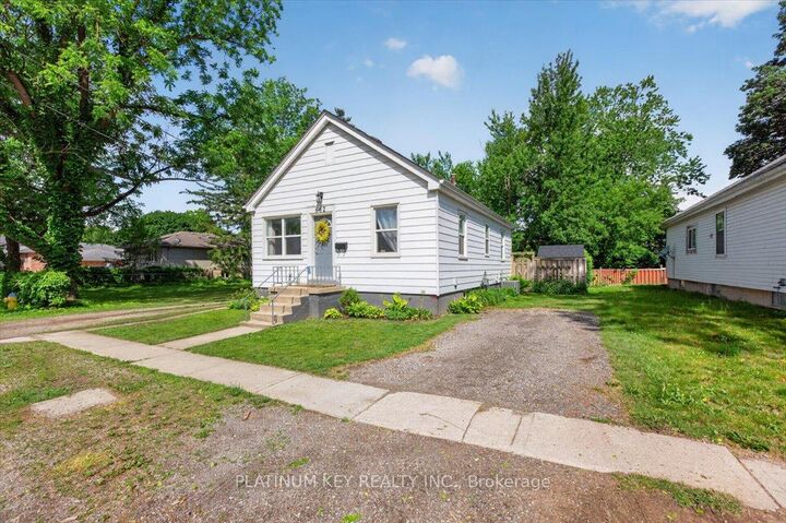 Property Photo: 662 King Street ON N0L 1W0