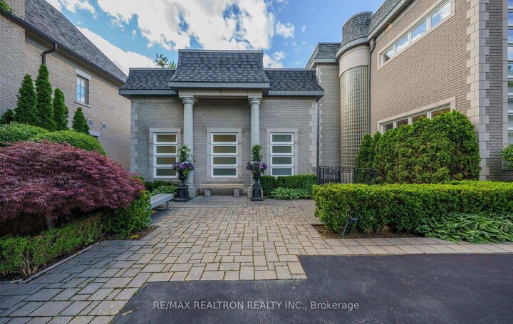Property Photo: 210 Arnold Avenue ON L4J 1B9