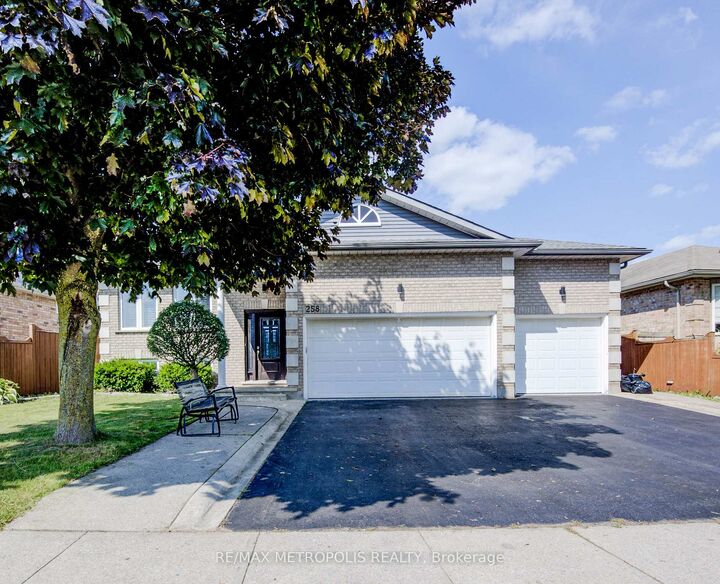 258 Saginaw Parkway — photo 1