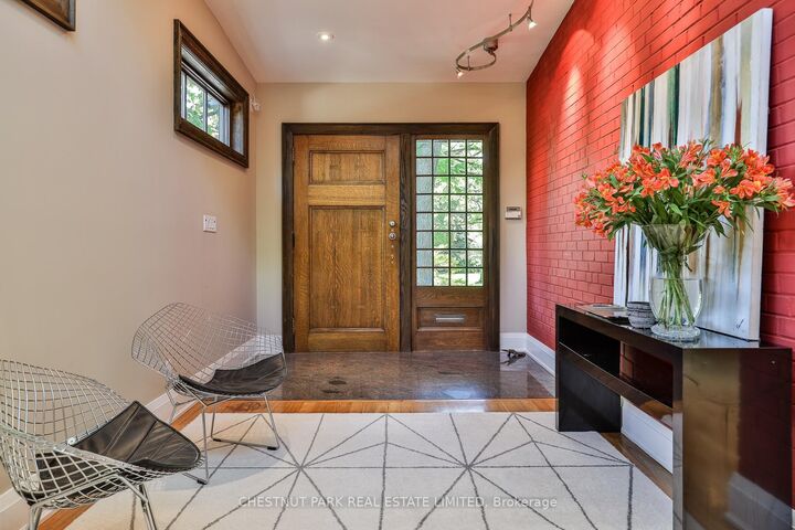 Property Photo: 41 Hurlingham Crescent ON M3B 2P9