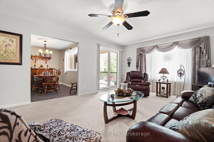 Property Photo: 440 Durham Street W 203 ON N0G 2L1