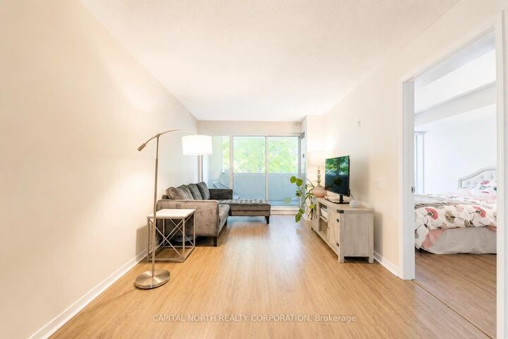 1050 The Queensway N/A 207 — photo 1