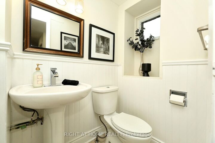 Property Photo: 6 Snapdragon Drive ON M2J 4X6