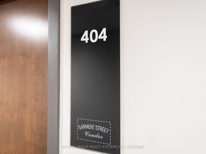 108 Garment Street 404 — photo 1