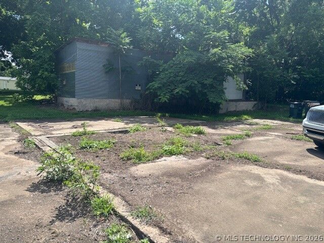 Property Photo:  103 Stand Watie Boulevard  OK 74470 