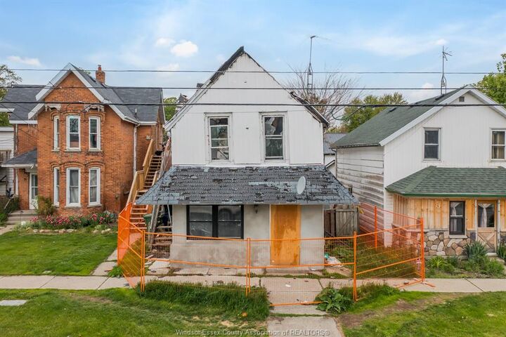 Property Photo: 83 Talbot Street ON N0P 1A0