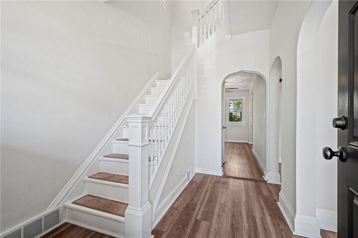 Property Photo: 7324 Schley Ave PA 15218