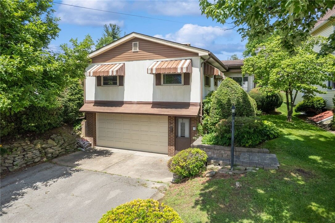 Property Photo: 520 Pittsburgh Street PA 16046