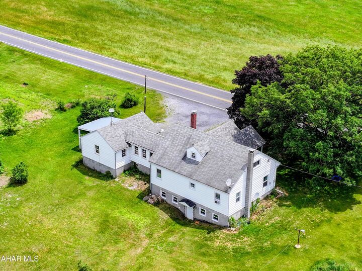 Property Photo: 6553 Chaneysville Road PA 15535
