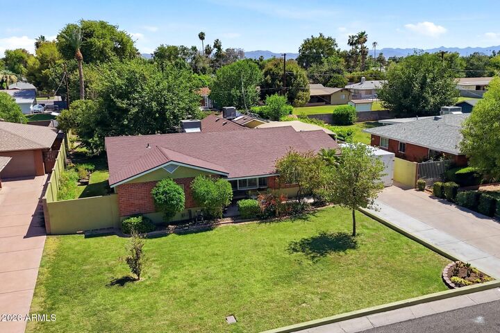 Property Photo:  4045 E Cambridge Avenue  AZ 85008 