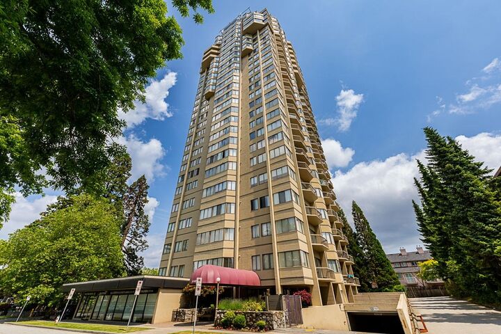 Property Photo:  6540 Burlington Avenue 2505  BC V5H 4G3 