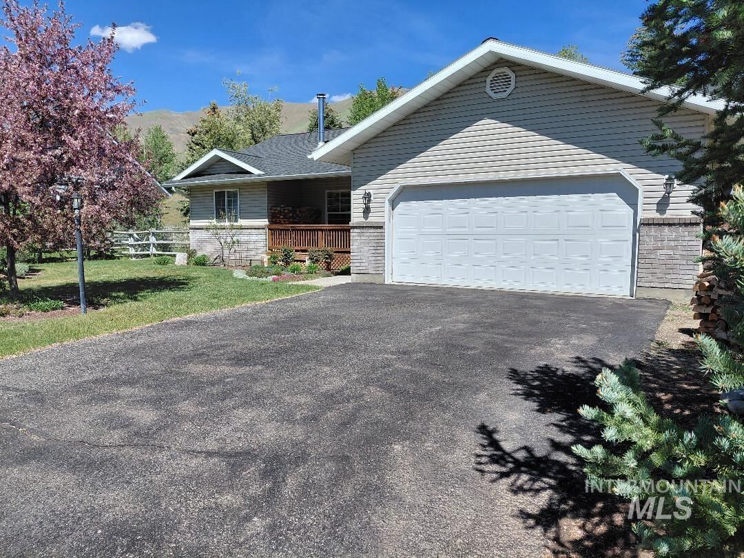 Property Photo:  281 Tendoy Street  ID 83313 