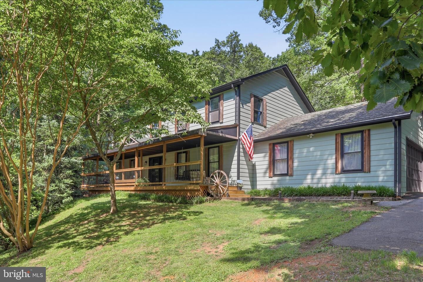 Property Photo: 137 Old Forest Circle VA 22602