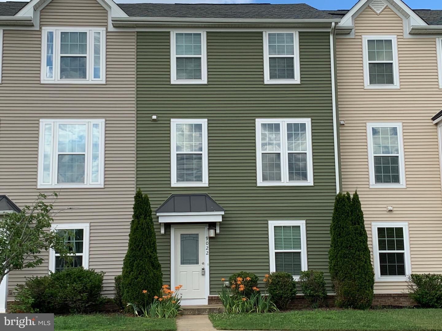 Property Photo: 9022 Randolph Circle VA 22712