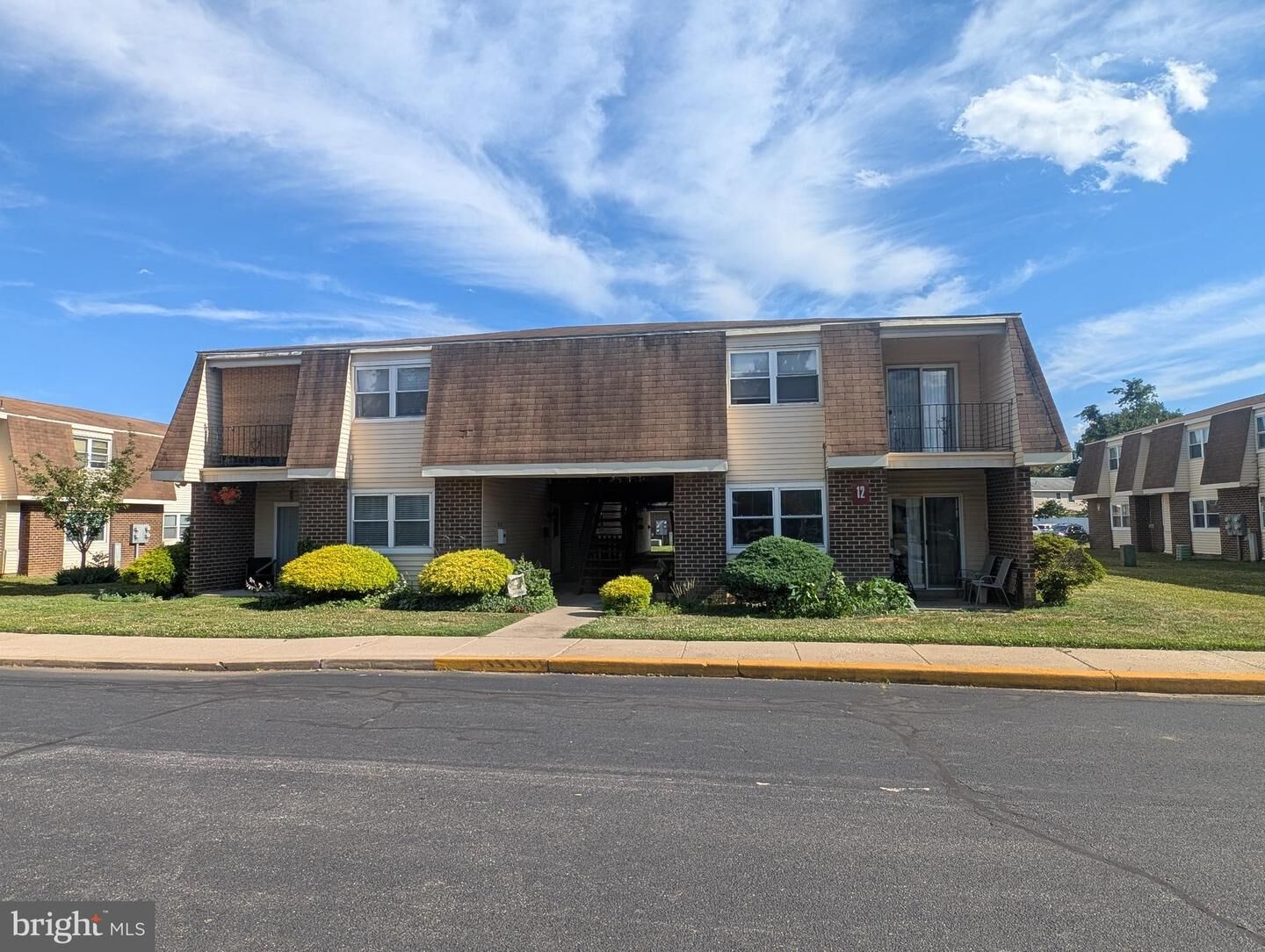 Property Photo:  12 Florence Tollgate 4  NJ 08518 