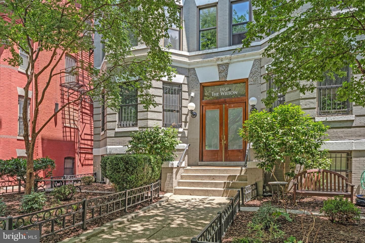 Property Photo:  1931 17th Street NW 103  DC 20009 