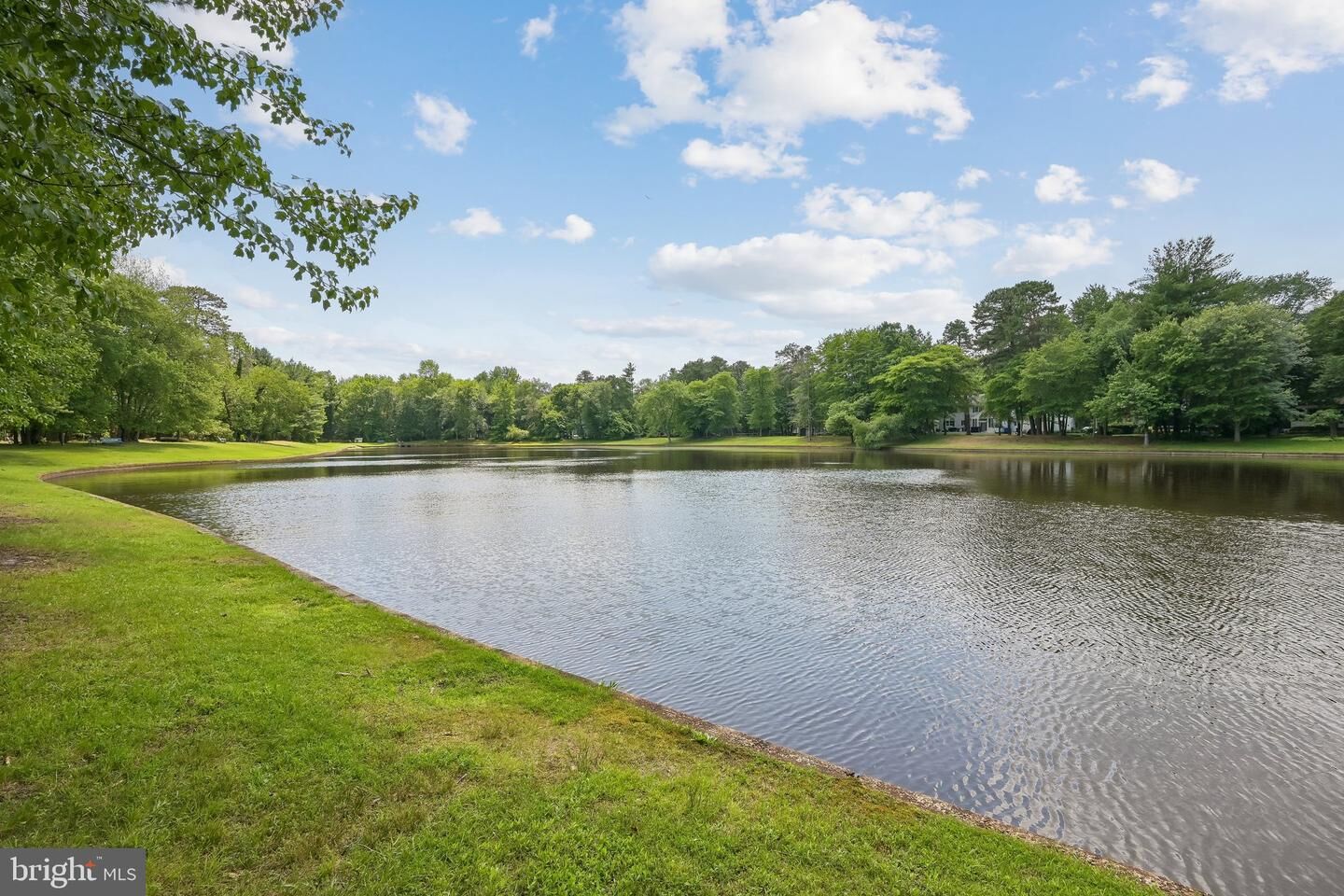 Property Photo:  26 Friar Tuck Drive  NJ 08055 
