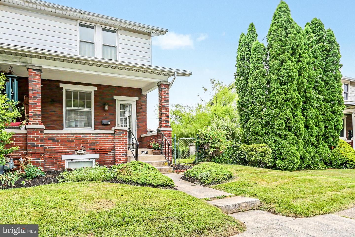 Property Photo: 435 N Second Street PA 17043