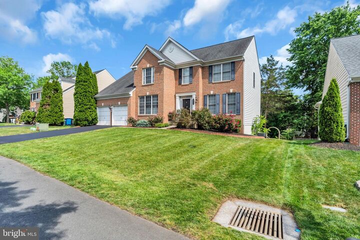 Property Photo: 43553 Dempsey Lane VA 20152