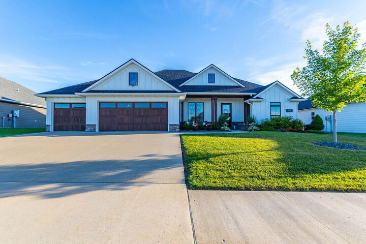 Property Photo: 4904 Longbow Dr MO 65201