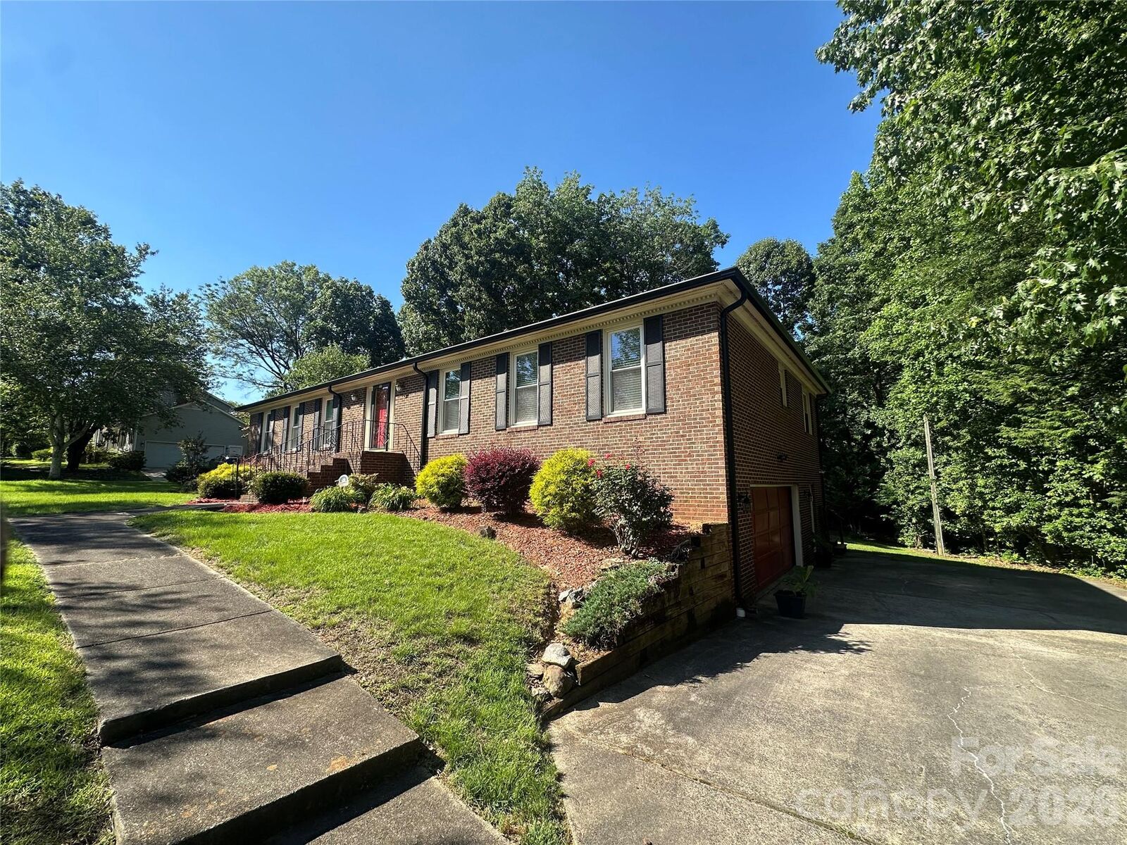 Property Photo:  701 Blue Rock Drive  NC 28213 