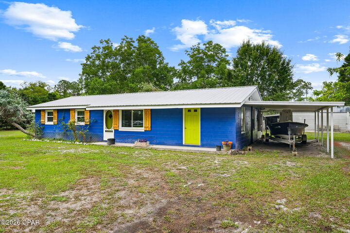 Property Photo:  136 E Rogers Street  FL 32456 