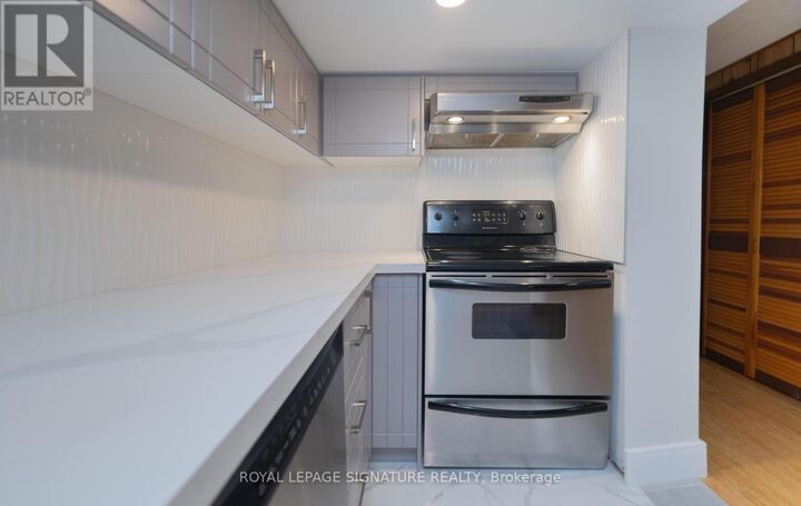 Property Photo: 263 Hounslow Avenue Bsmt ON M2N 2B7